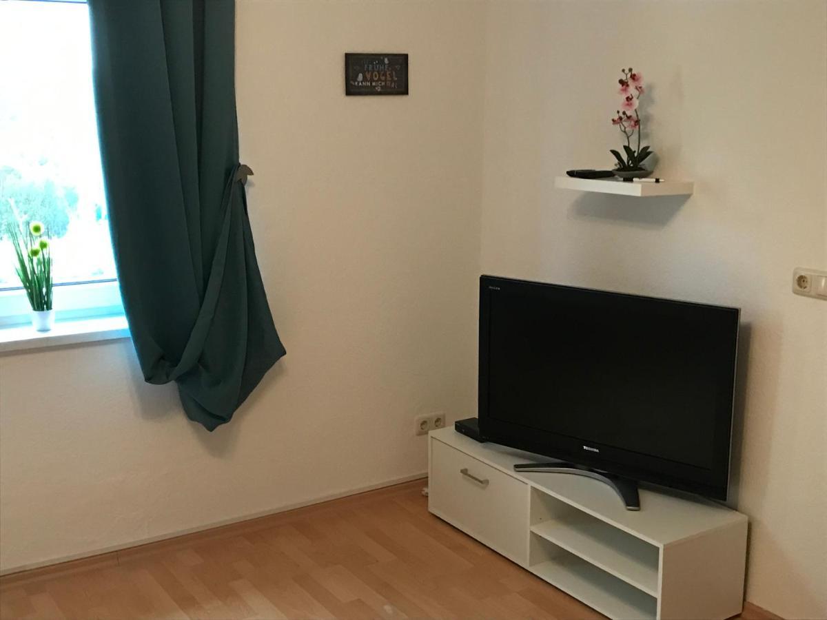 Ferienwohnung Zum Pinguin II Grunewald Exterior foto